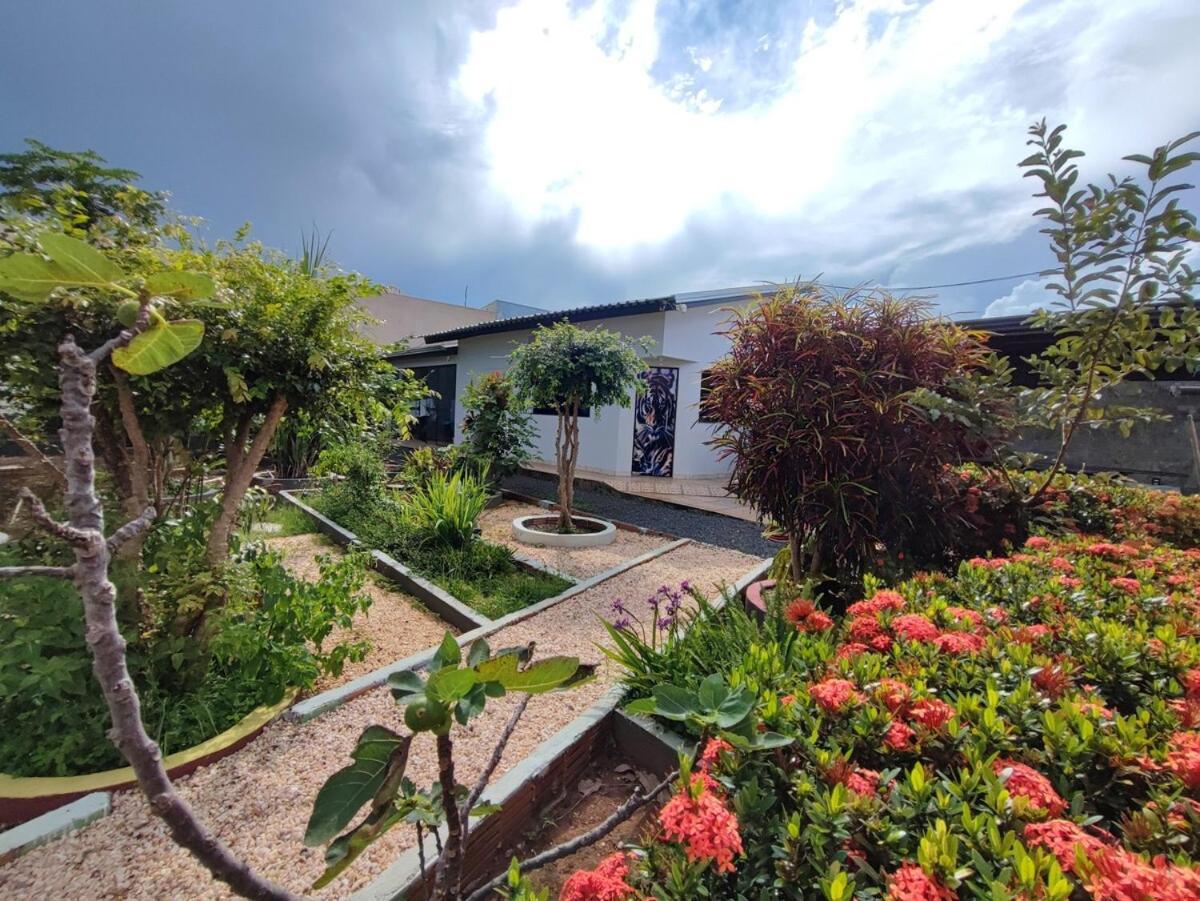 Quarto California Campo Novo do Parecis Exterior foto